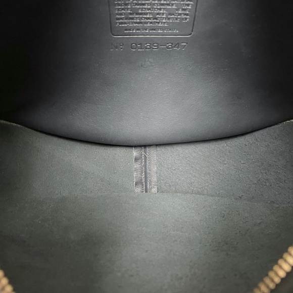 [SOLD] RARE Vintage Coach Beckett Zip Bag 9920 - Picture 6 of 7